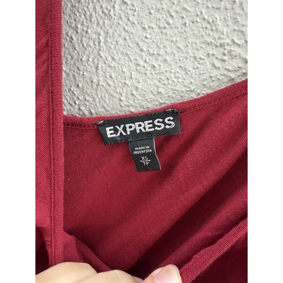 Express Womens Blouse Size XS Red Deep V-Neck Short Sleeve - Picture 3 of 9